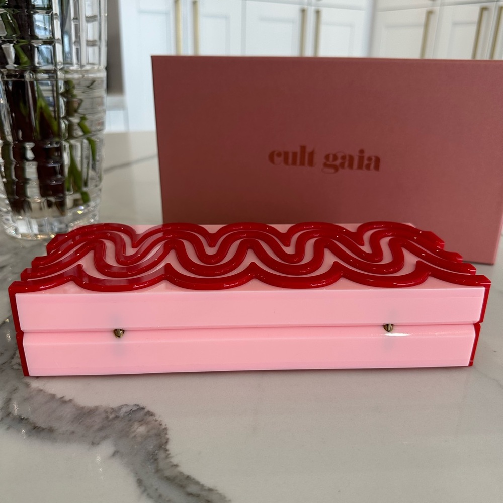Cult Gaia Yaro Clutch - Picture 9 of 10
